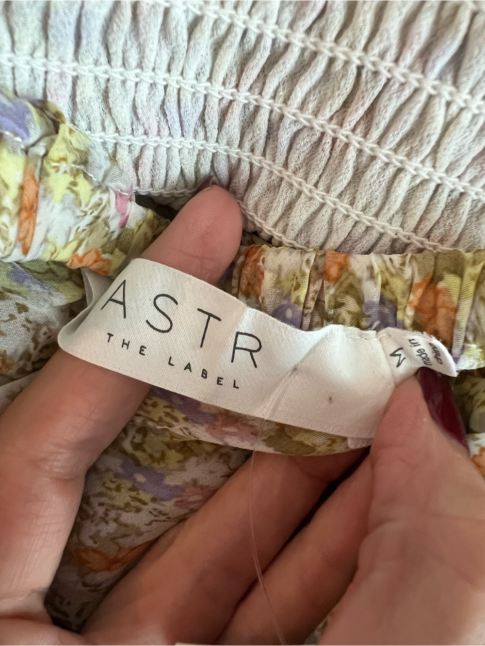 ASTR the Label Floral Smocked Top NWT Sheer Long Sleeve Cottagecore Blouse M - Picture 5 of 10